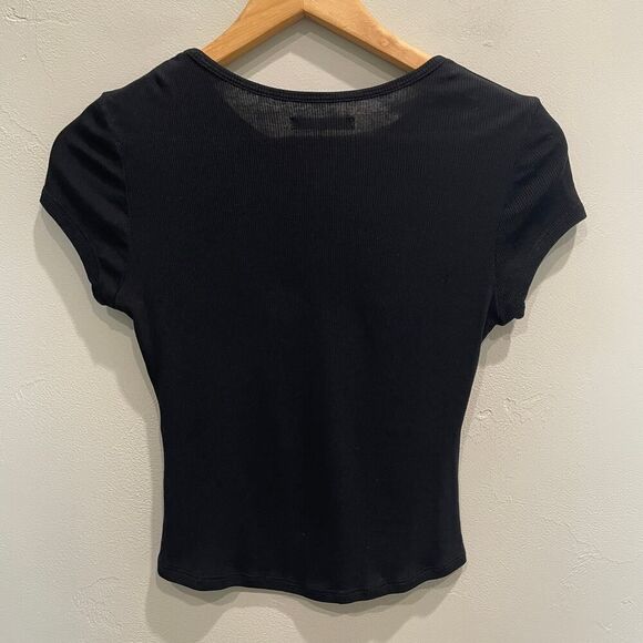 Reformation Jeans Ribbed Short Sleeve Baby Tee Black - Size: Small - Picture 2 of 7